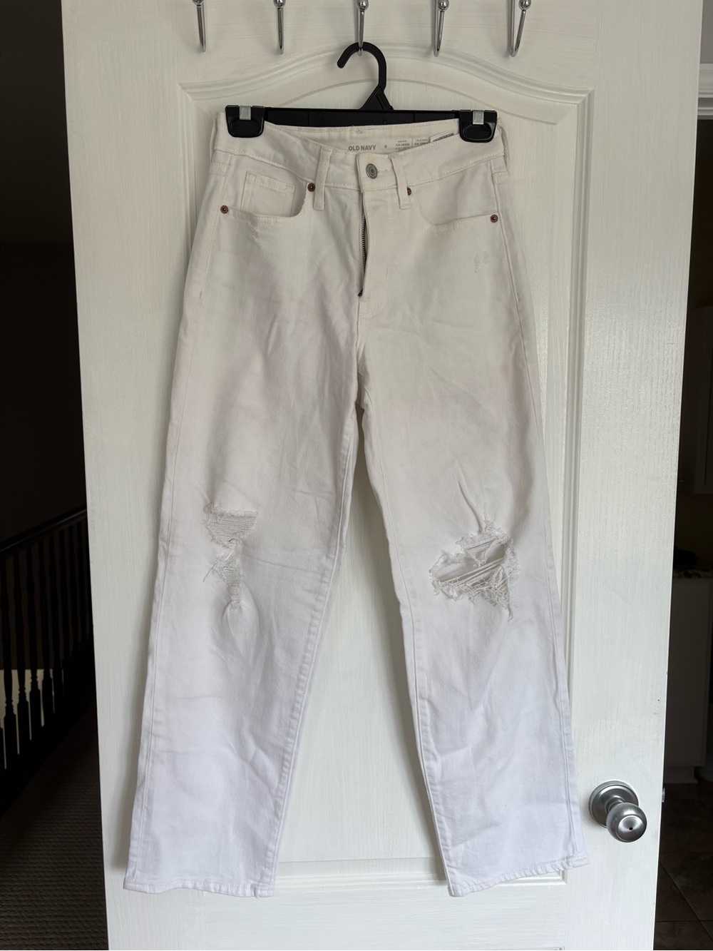 Old Navy White Ripped Boyfriend Jeans